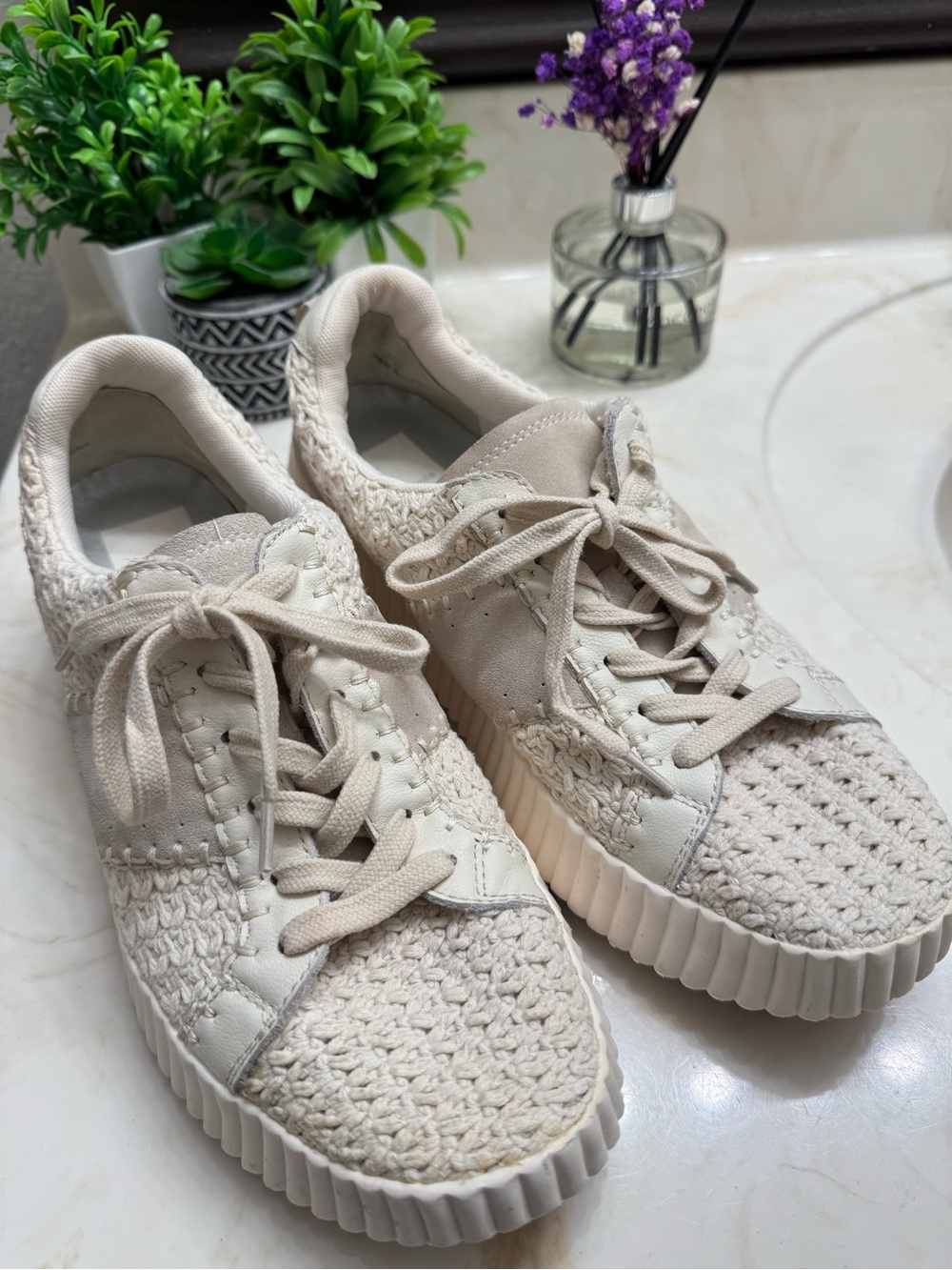 Dolce Vita Cream Woven Knit Lace-Up Sneakers